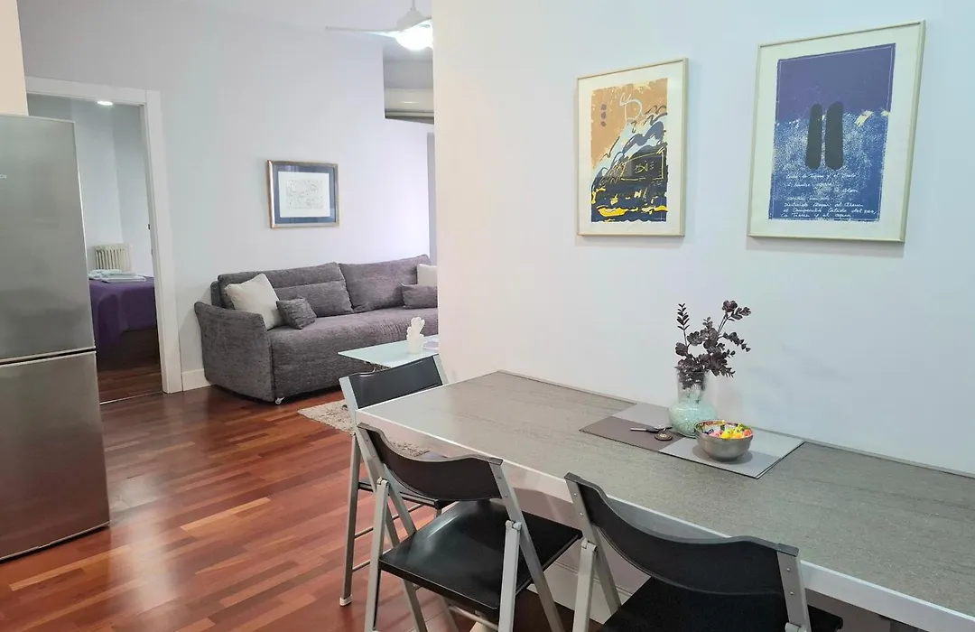Gran Via - Excellent Apartamento Temporal-1