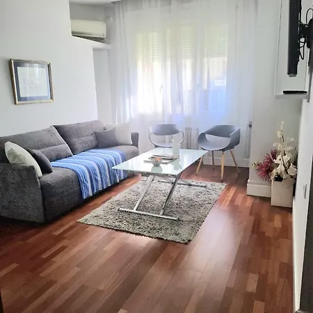 Gran Via - Excellent Apartamento Temporal-2